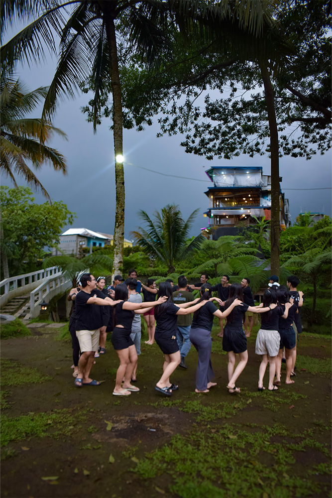 seru banget outbound di Gurau