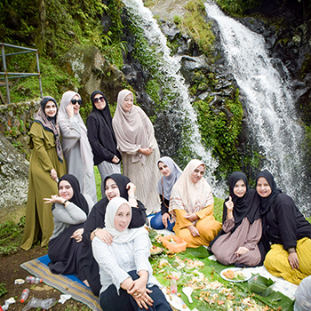 gurau tempat yang nyaman untuk healing bareng keluarga