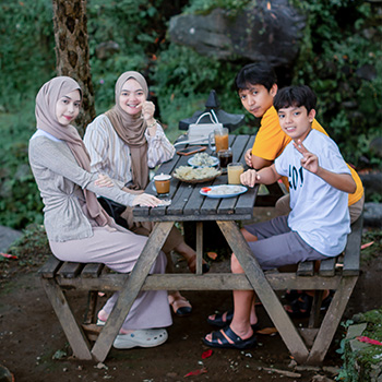 Gurau punya spot pemandangan yang indah