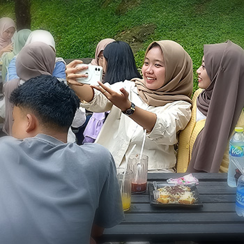 cafe atau tempat makan di Gurau dengan harga bersahabat